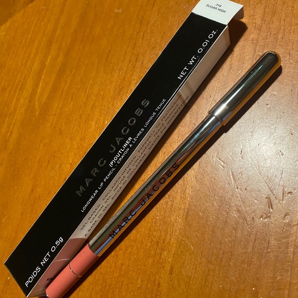 Marc Jacobs Poutliner Lip Pencil 👄 - Picture 4 of 13